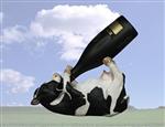 CWD25750 Bovine Brew Cow Wine Bottle Holder